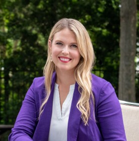 Lizzy Brown Headshot