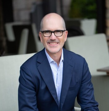 Derek Hutson Headshot