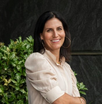 Erin Gannon Headshot